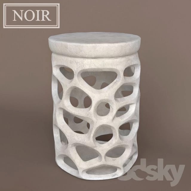 Noir Fabro Side Table -in
