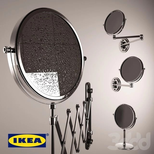 Magnifying mirror with water drops